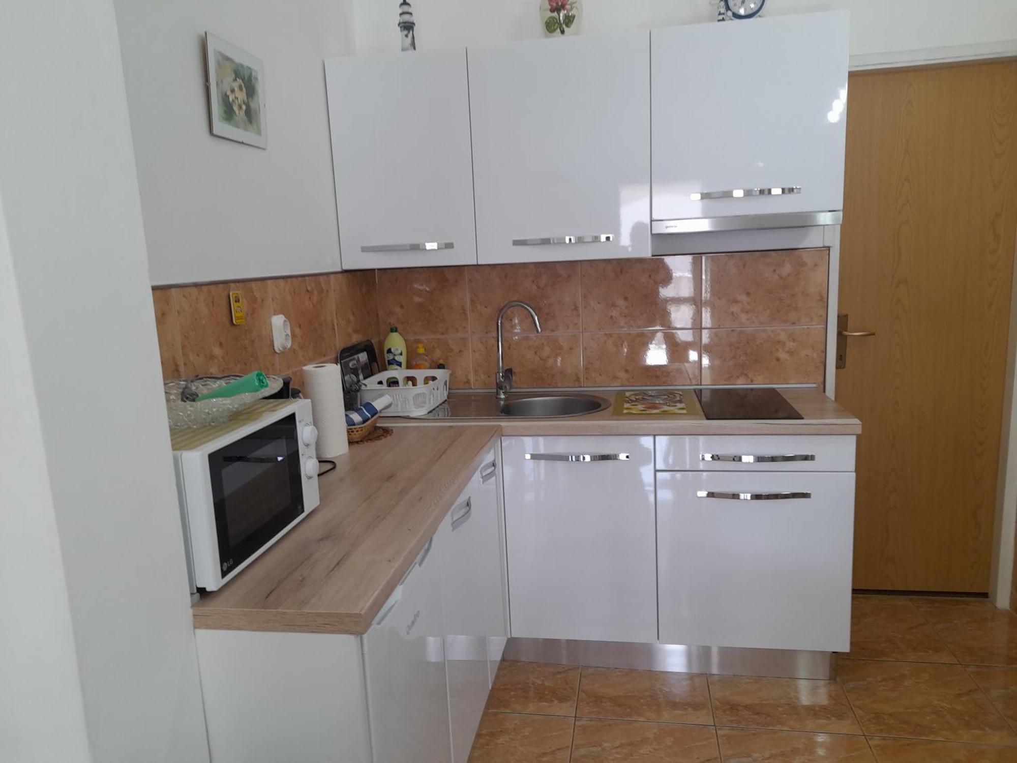 Apartment Megy Вир Екстер'єр фото